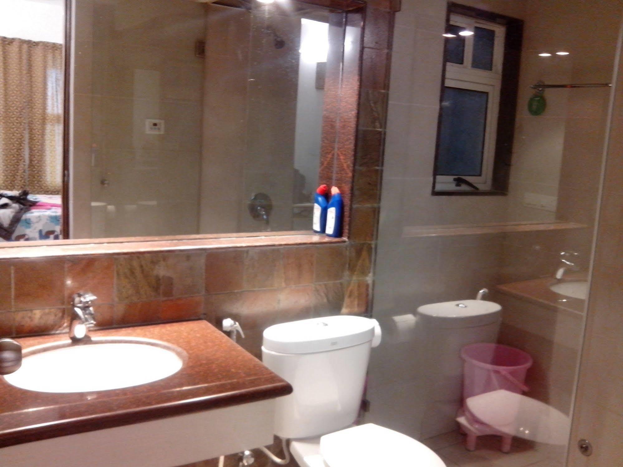 Amigo Serviced Kharadi Apartment