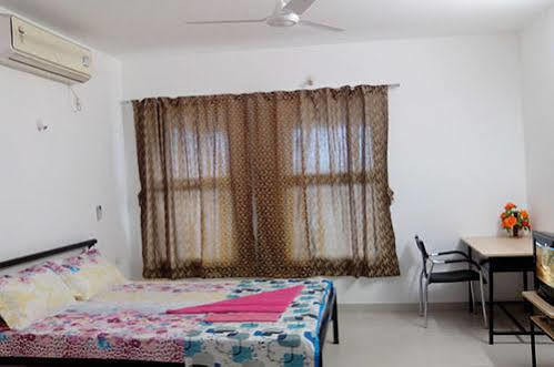 Apartment Amigo Serviced Kharadi