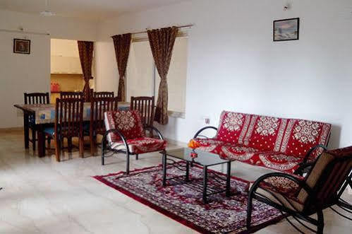 Amigo Serviced Kharadi * Pune